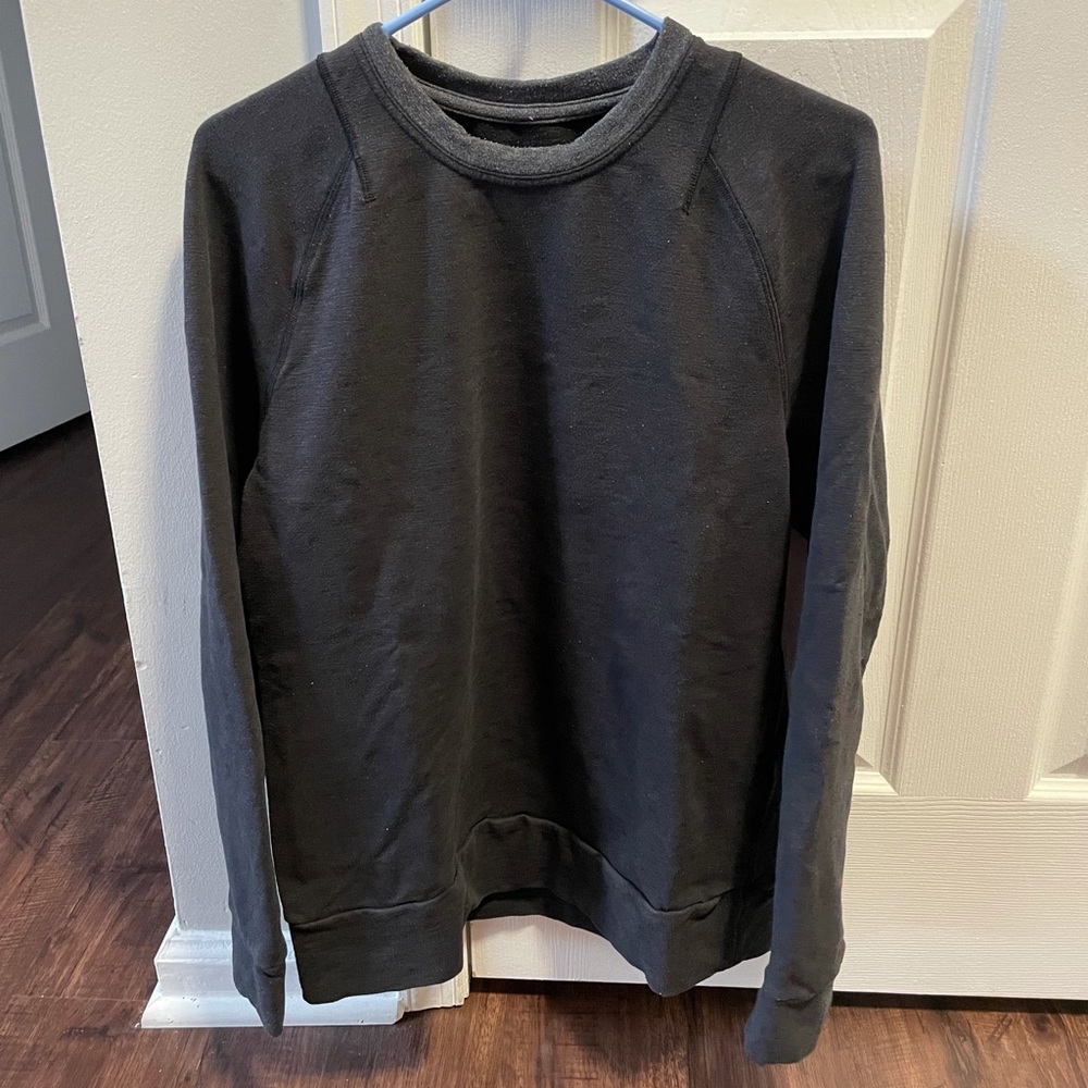 Lululemon long sleeve sweater